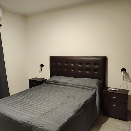 Echague Y Cura A Montiel Appartement Paraná Buitenkant foto
